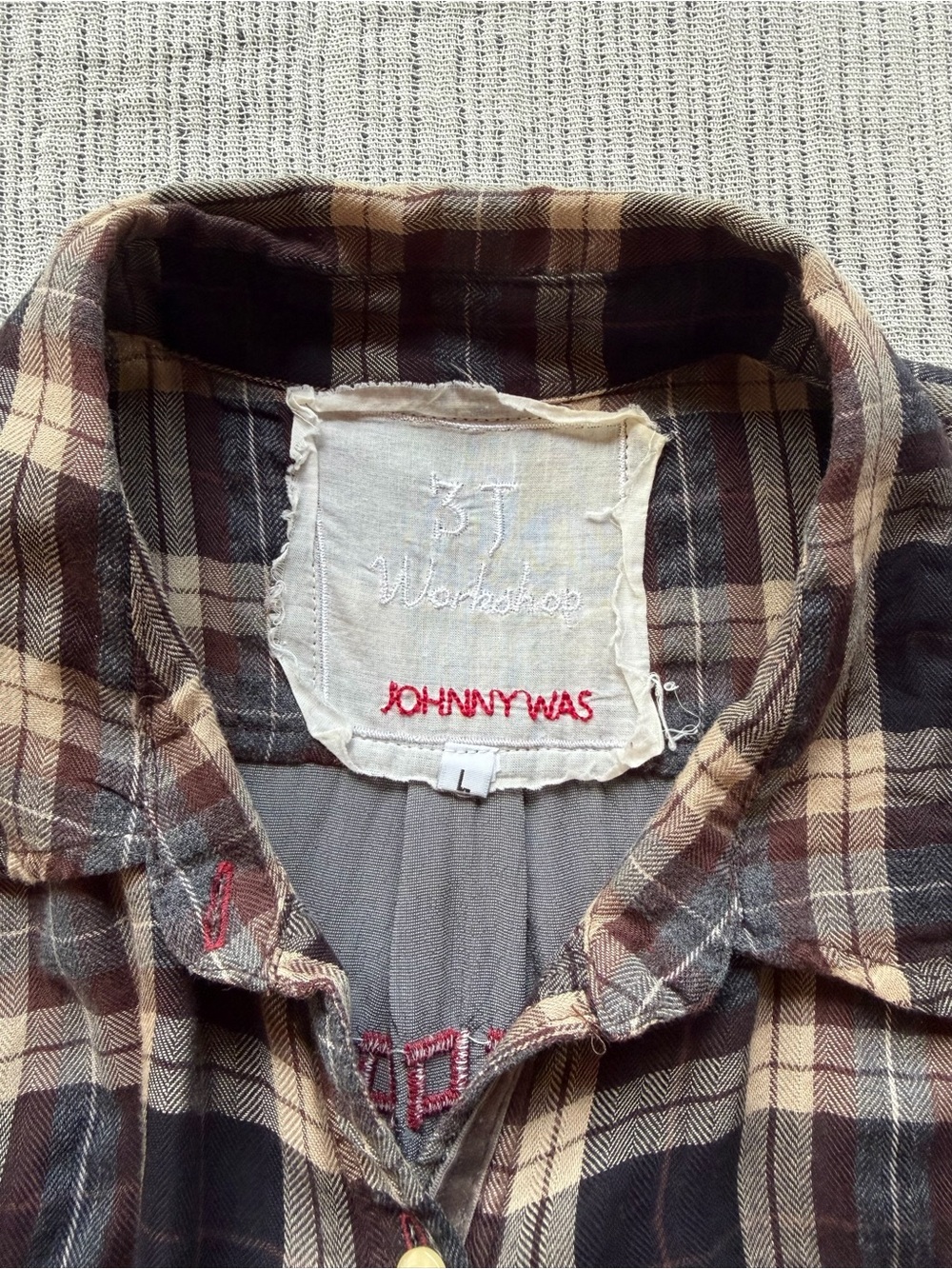 Johnny Was Workshop Plaid Embroidered Back Button Up Blouse Large - Picture 5 of 6